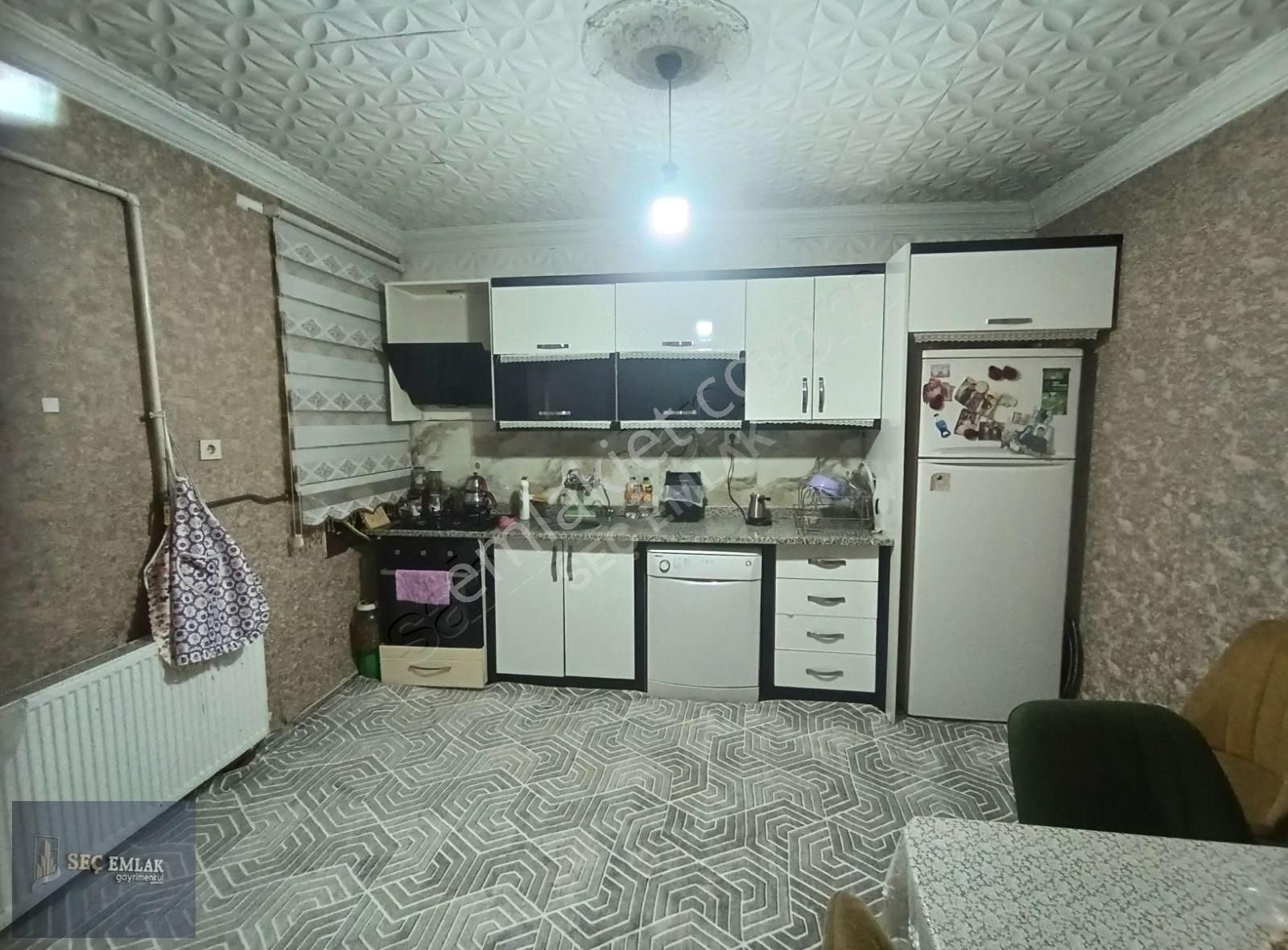 Seç Emlak'tan Satılık Ana Cadde Üzerinde Köşebaşı 125m2 Tek Tapu - Görsel 5