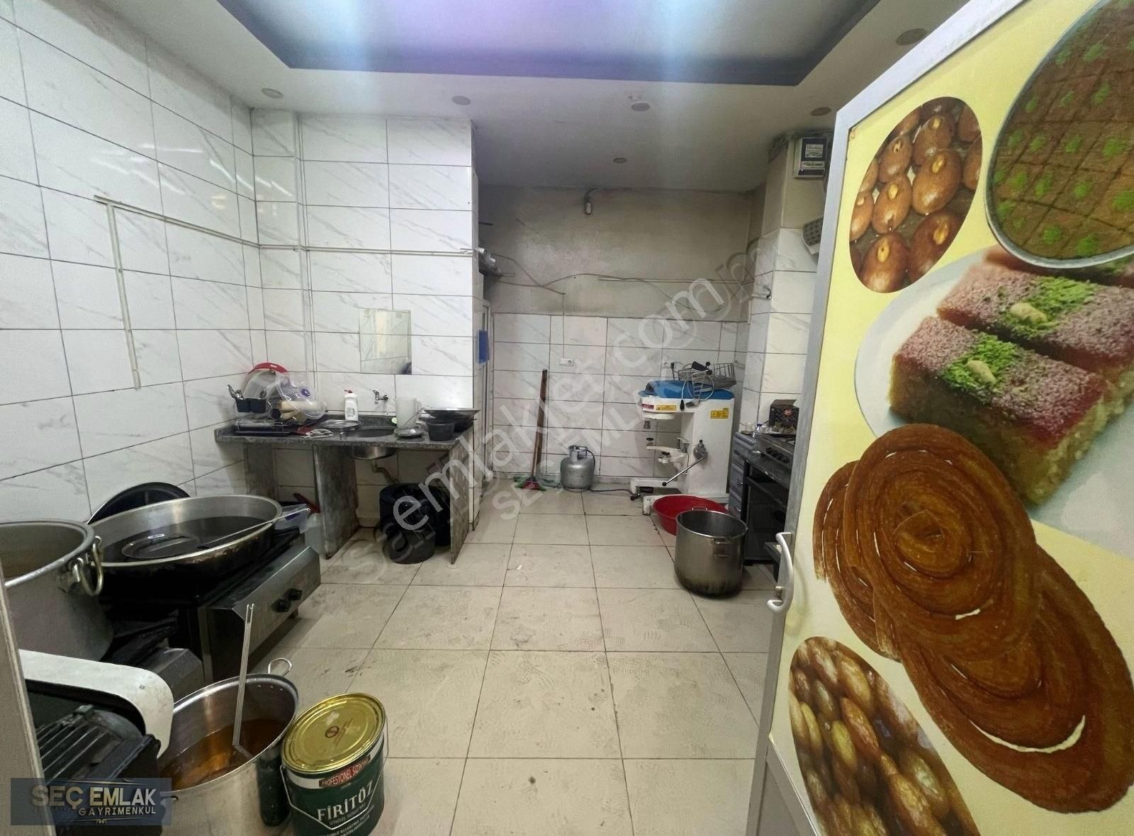 Seç Emlak'tan Satılık Ana Cadde Üzerinde Köşebaşı 125m2 Tek Tapu - Görsel 2