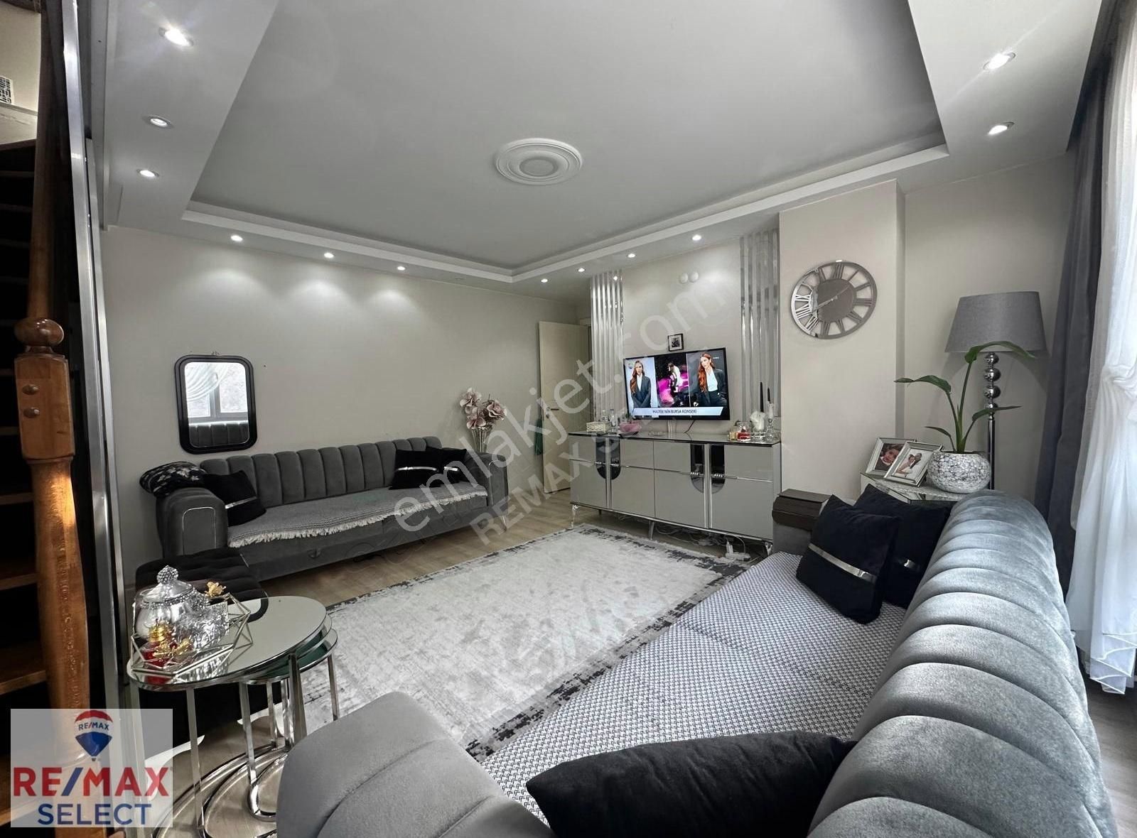 Cennet Mah Kapalı Cadde Üzerinde Yeni Binada Satılık Dubleks - Görsel 13