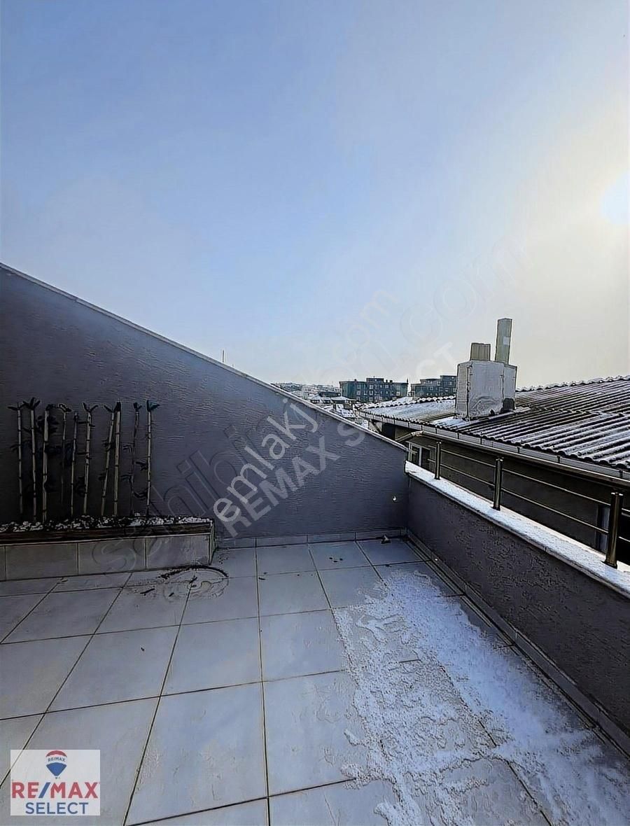 Cennet Mah Kapalı Cadde Üzerinde Yeni Binada Satılık Dubleks - Görsel 7