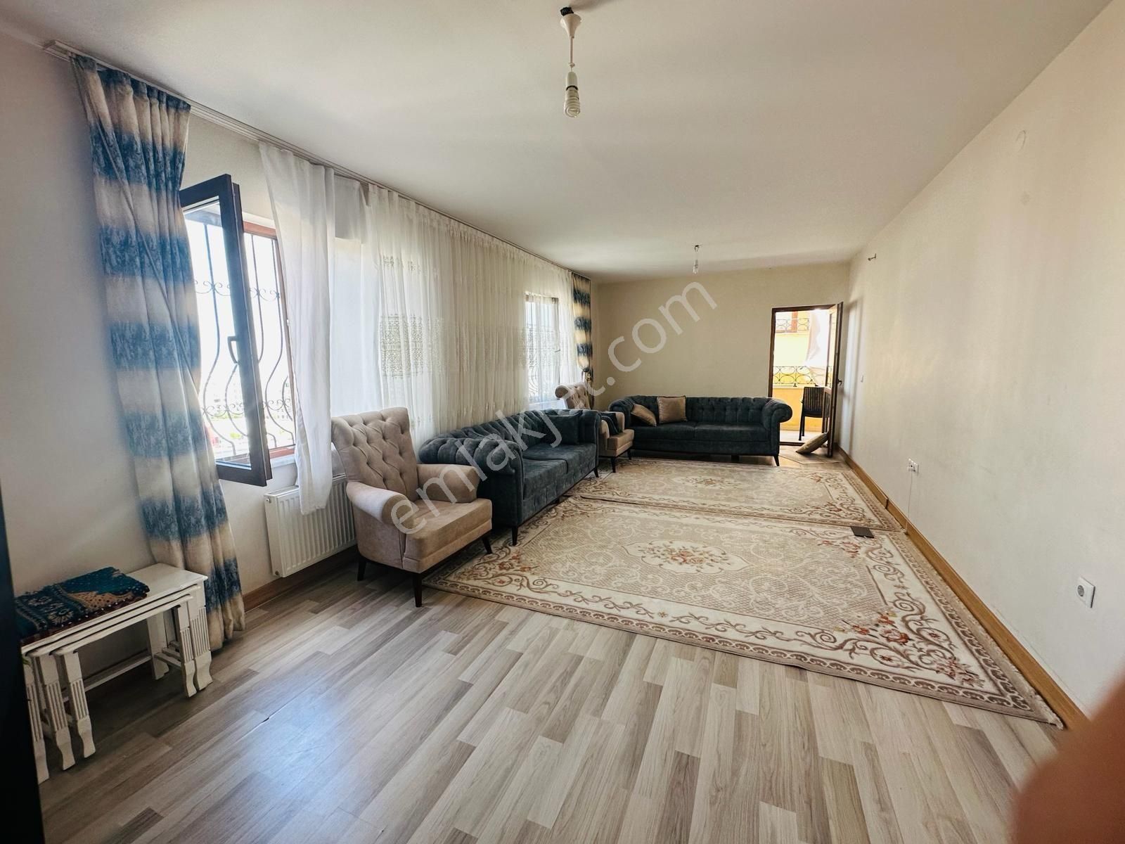 Karaköprü Seyrantepede Acil Satılık Lüx Full 3+1 Daire