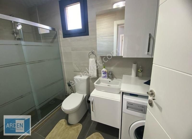 Akarca'da,denize Yürüme Mesafesinde Tam Müstakil Villa - Görsel 23