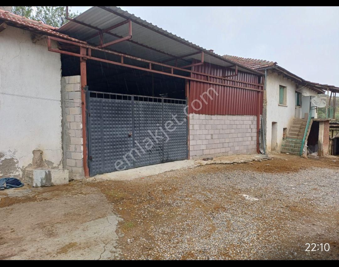 İmrallı Mahallesi 25 Tokalık Besihane Masrafsız Durulabilen Ev Ve 512 M2 - Görsel 4