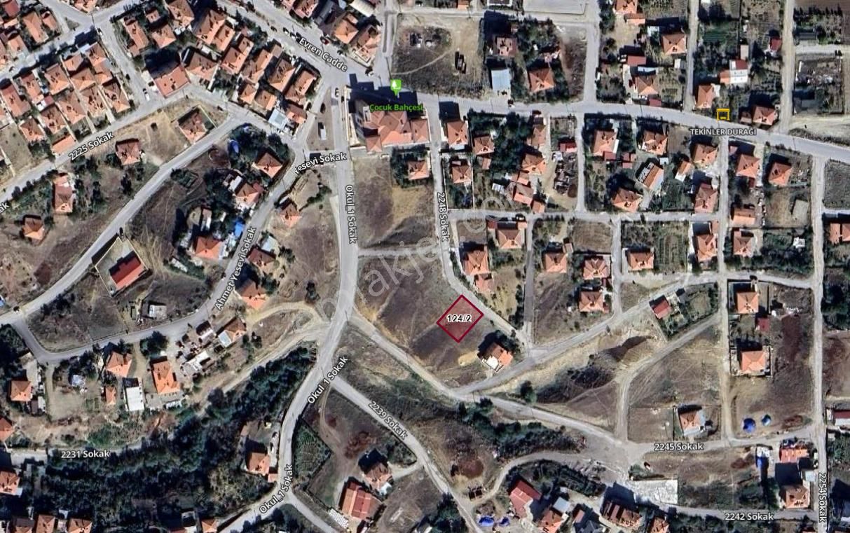 Lotus Tan Tek Tapu Kutludüğün De Merkezi Konumda Arsa - Görsel 10