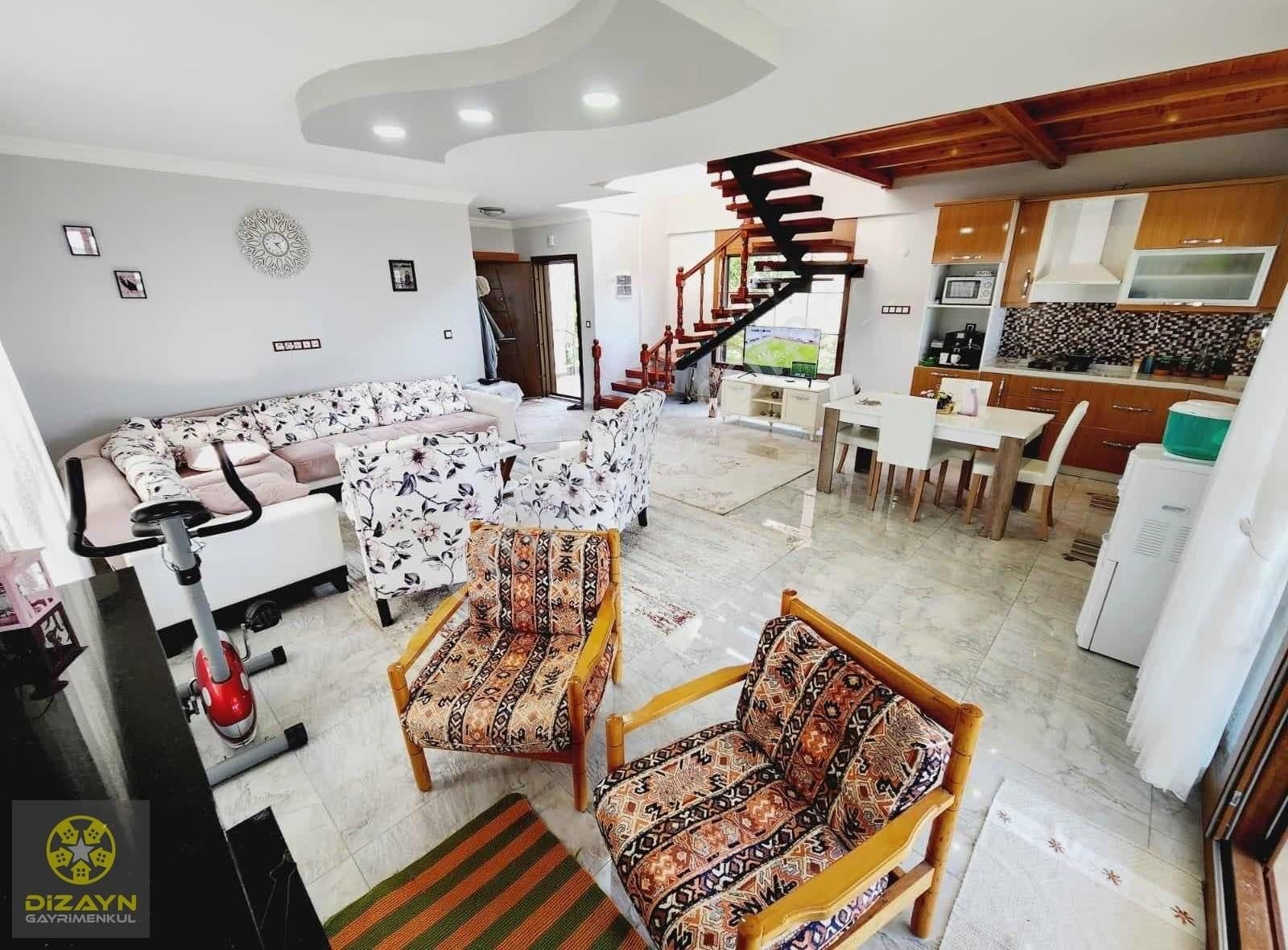 Deniz Manzaralı Müstakil Villa - Görsel 11