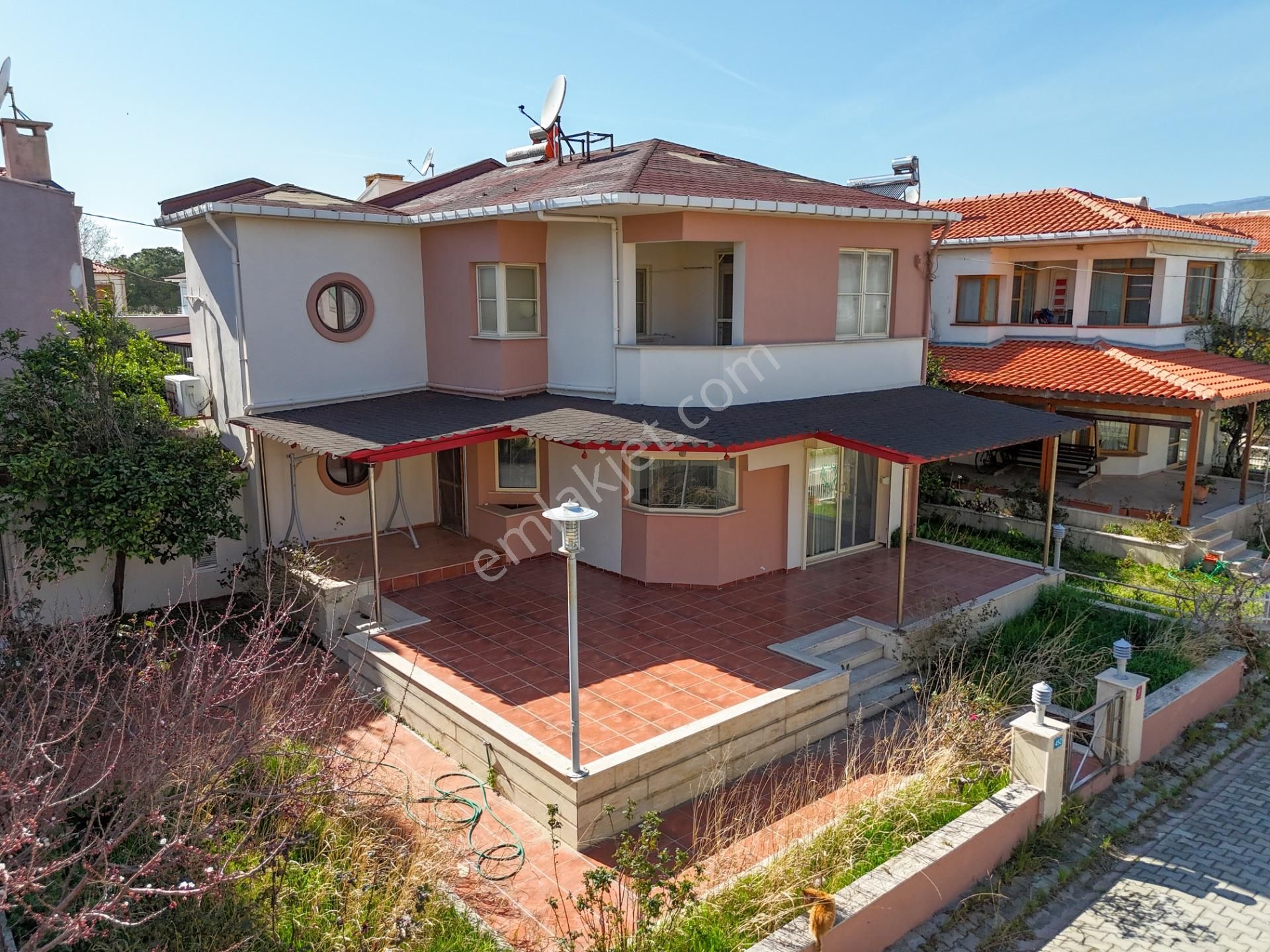 Era Söz Den Fener Sahil Sitesinde Denize Yakın Satılık Villa - Görsel 3