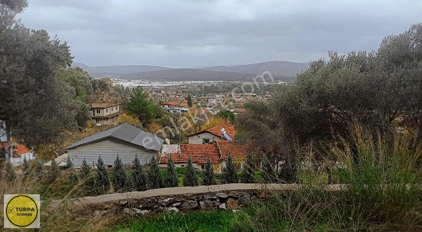 Ataköy'de Satılık 1241m2 Orman-doğa Manzaralı Köyiçi, Bahçeli Ev