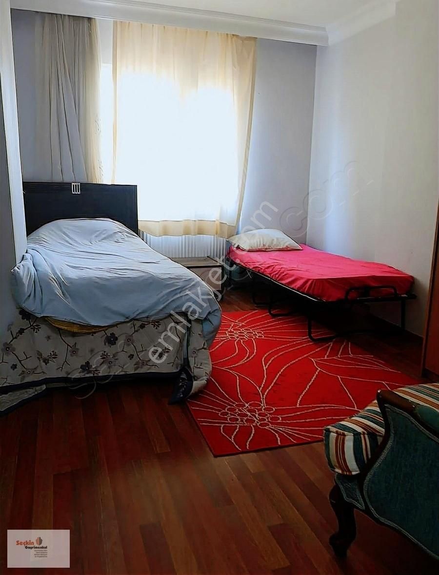 Maltepe Zümrütevlerde 3,5+1 Olup 7. Kat Geniş Ferah Bir Daire - Görsel 14