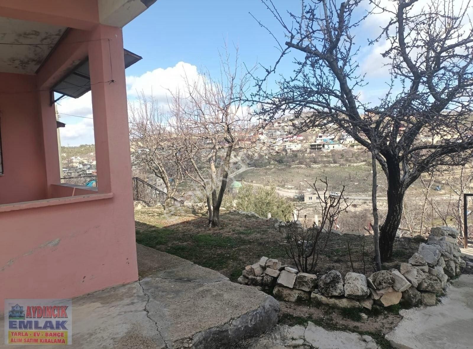 Aydıncık Emlaktan Satılık Müstakil Ev Ve Bahçesi - Görsel 4