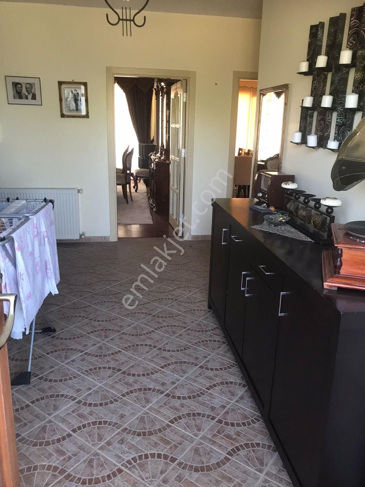 Silivri Akörende Doğa Harikası 13650m2 10+1 Havuzlu Villa - Görsel 2