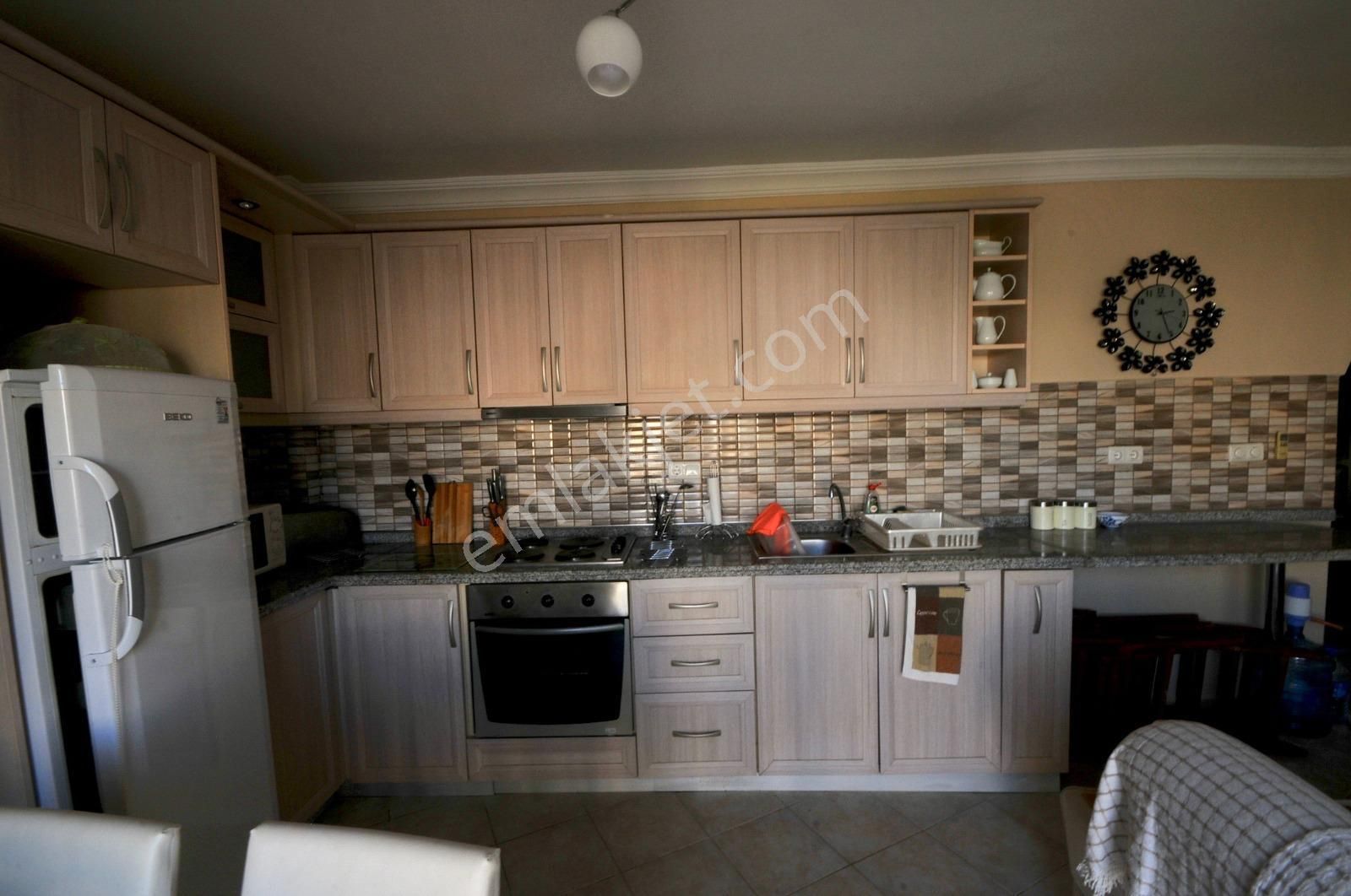 Özel Plajlı Sitede Bakımlı Lüks 2banyolu Daire Dekorlu Ön Blokta - Görsel 22