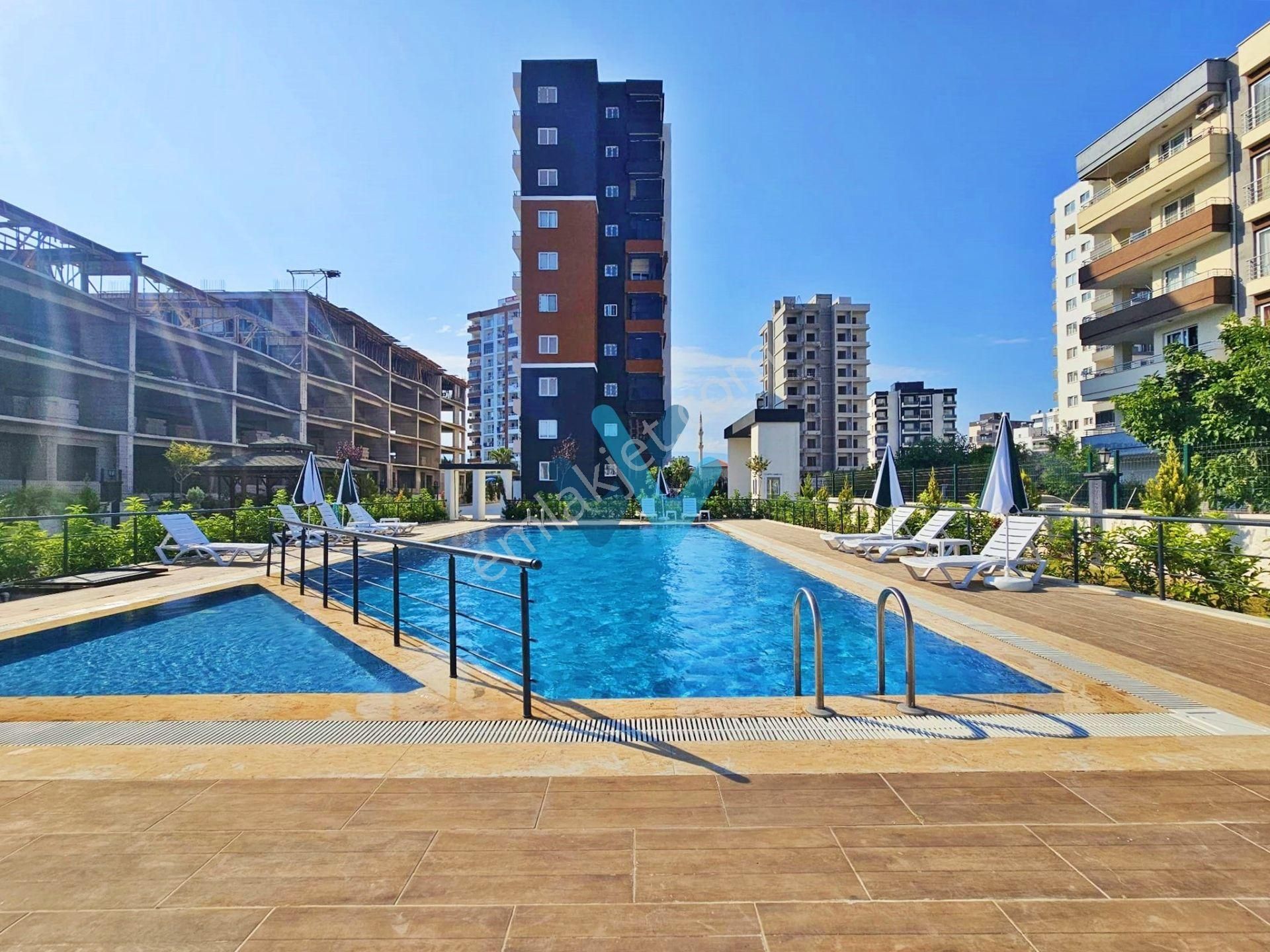 Win'den Tömük'te Site İçi Denize 500 Mt Mesafede 2+1 Yazlık