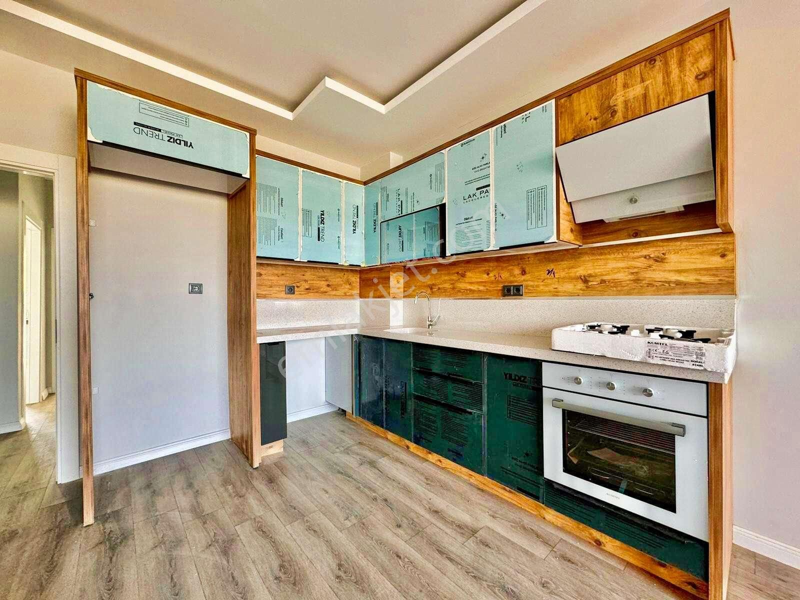 💥aktif'ten Akçayda Satılık Ön Cephe Müstakil Tadında Bahçe Kullanımlı 1+1 Daire