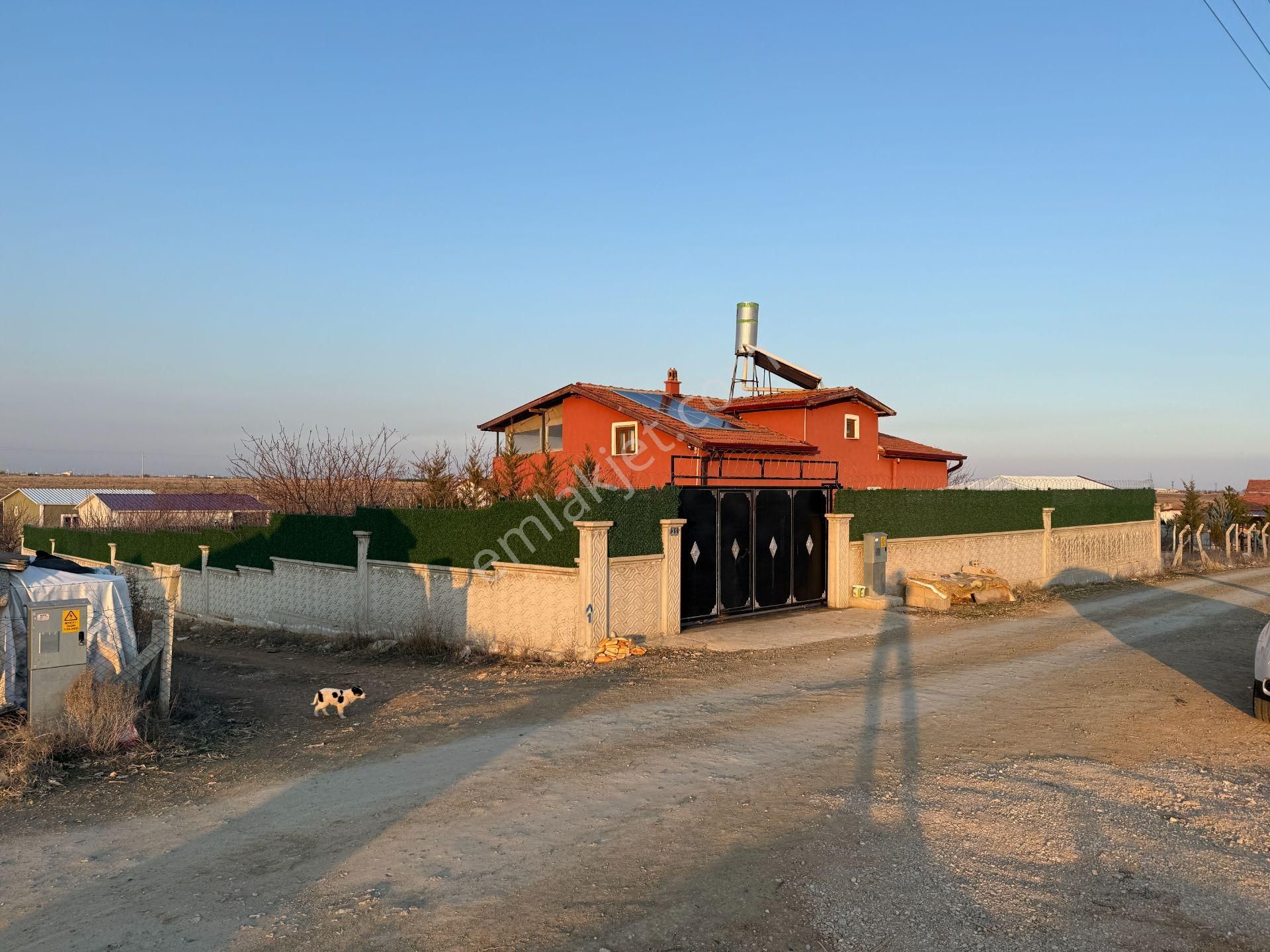 Gödenede 993 Metre Arsa İçinde Kurulu Düzen 1,5 Katlı Müstakilev - Görsel 17