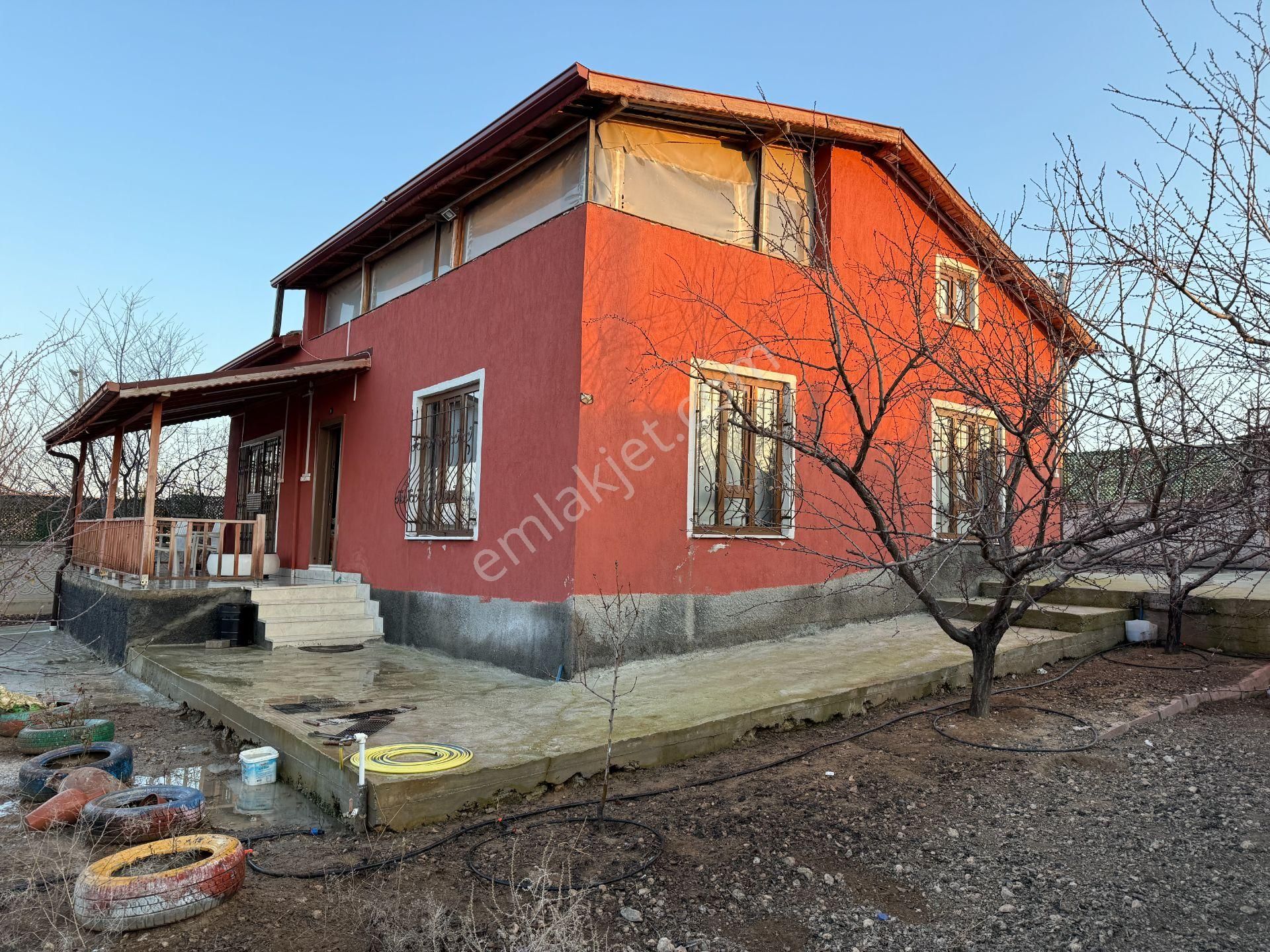 Gödenede 993 Metre Arsa İçinde Kurulu Düzen 1,5 Katlı Müstakilev - Görsel 19