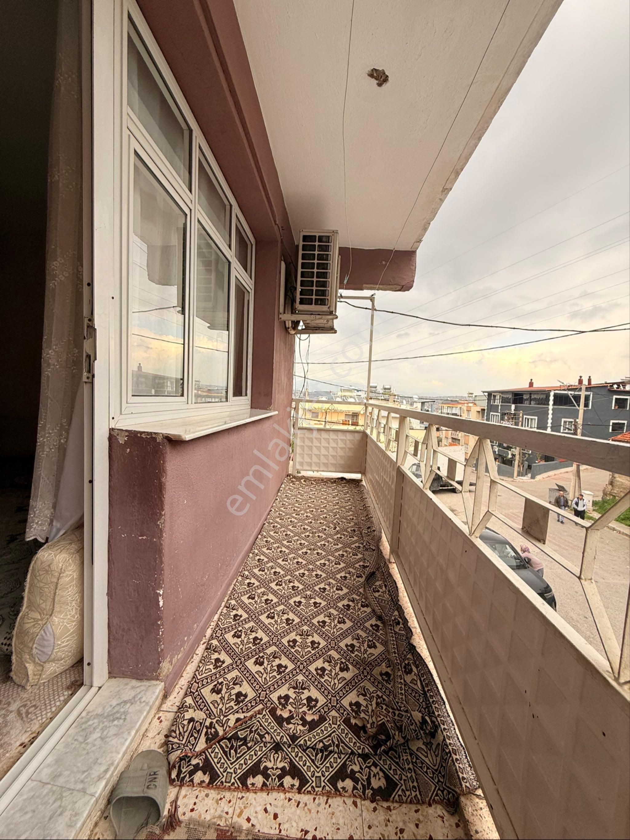 Karabağlar Pekerde Arakat Çift Cephe Satılık Daire - Görsel 25