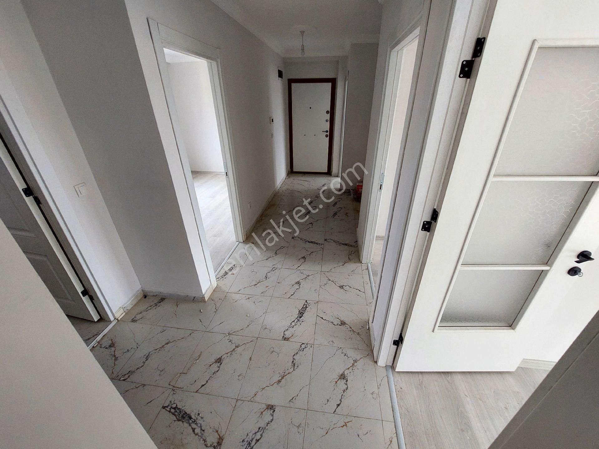 Site Emlak Gayrimenkul'den Hamidiye Mh'de 3+1harika Ara Kat Satılık Daire - Görsel 4