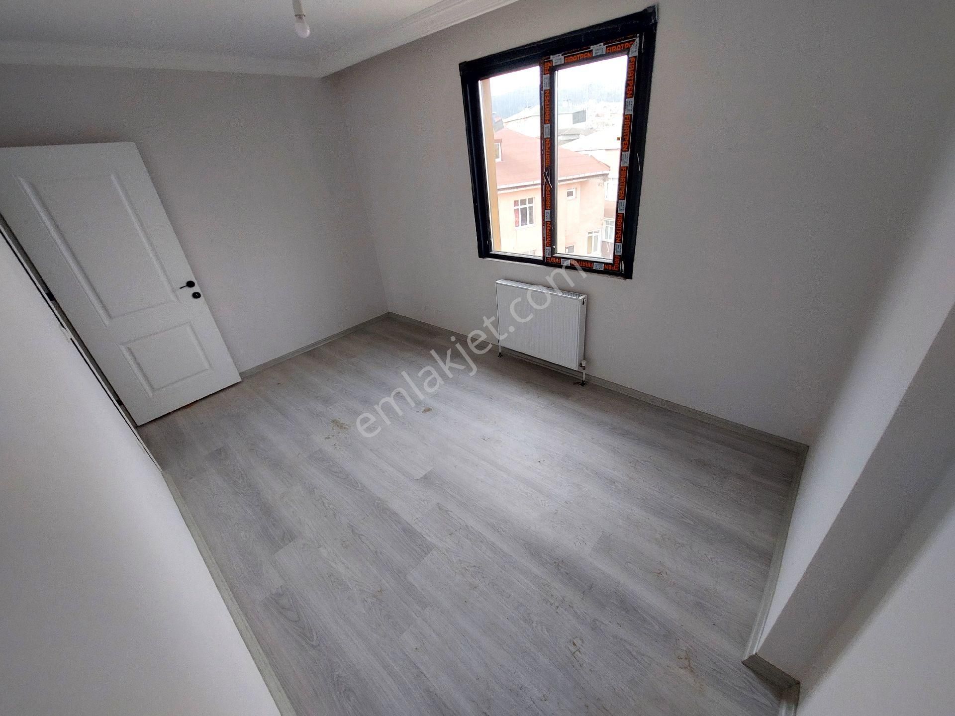 Site Emlak Gayrimenkul'den Hamidiye Mh'de 3+1harika Ara Kat Satılık Daire - Görsel 15