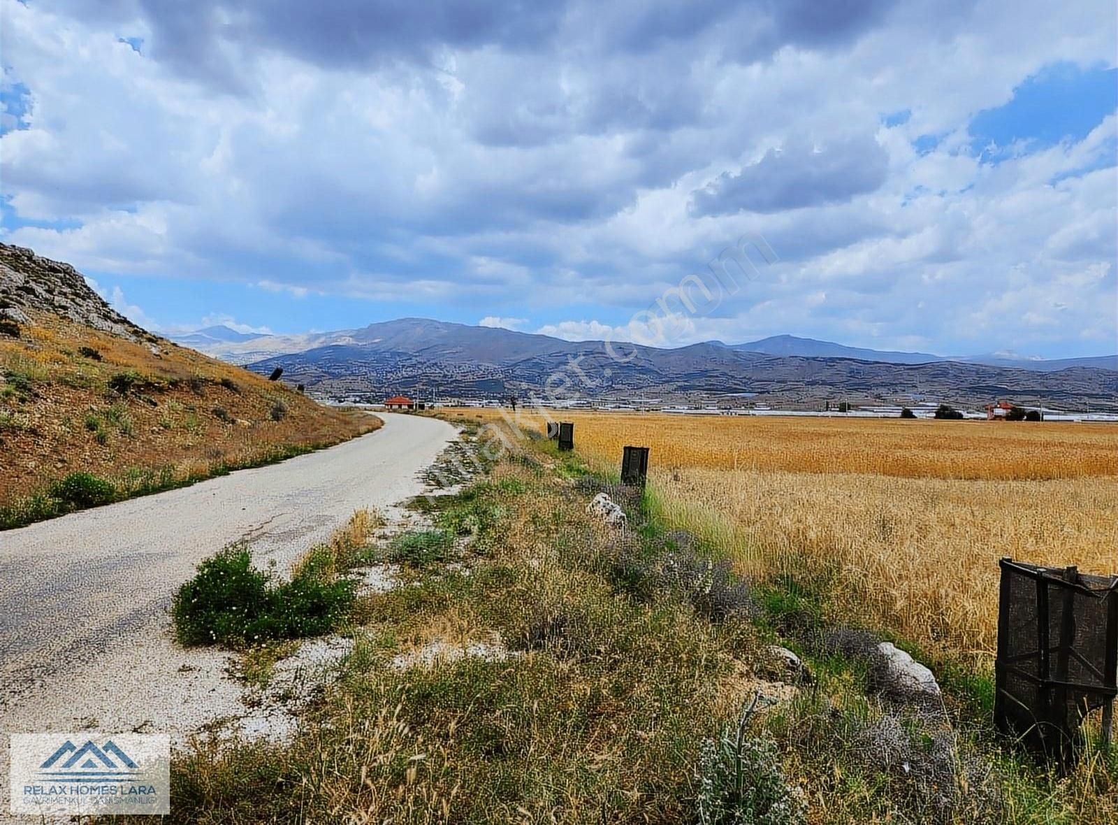 Elmalı Gölova Mah Merkezine Yakın Konumda Satılık Arazi - Görsel 3