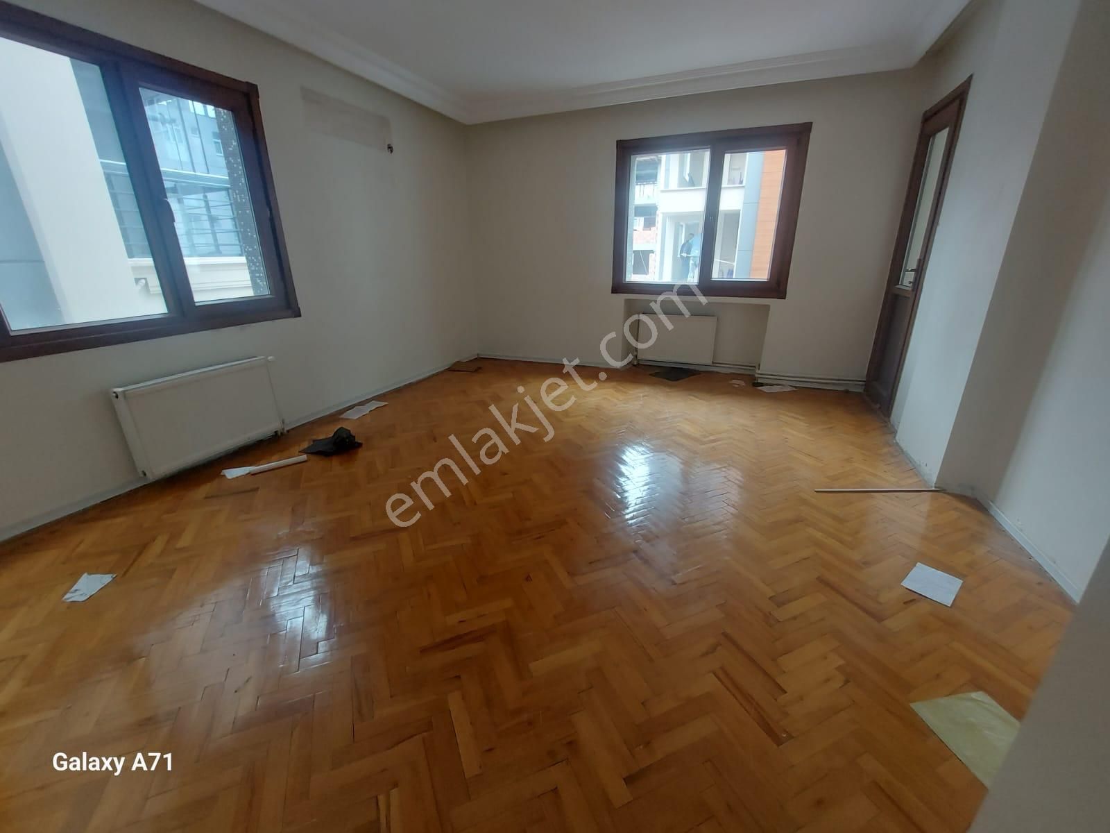 Bahcelievler Çamlık Caddesi Satılık 2+1 100 M2 Asansörlü Daire - Görsel 17