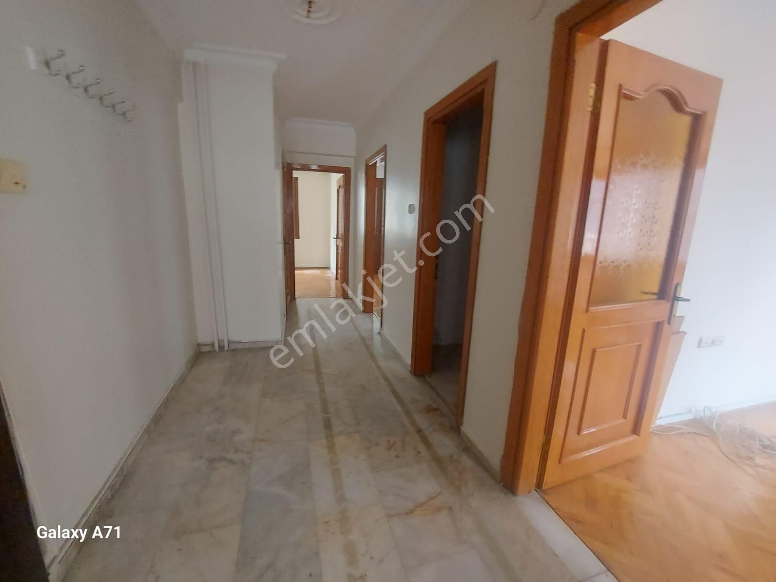 Bahcelievler Çamlık Caddesi Satılık 2+1 100 M2 Asansörlü Daire - Görsel 15