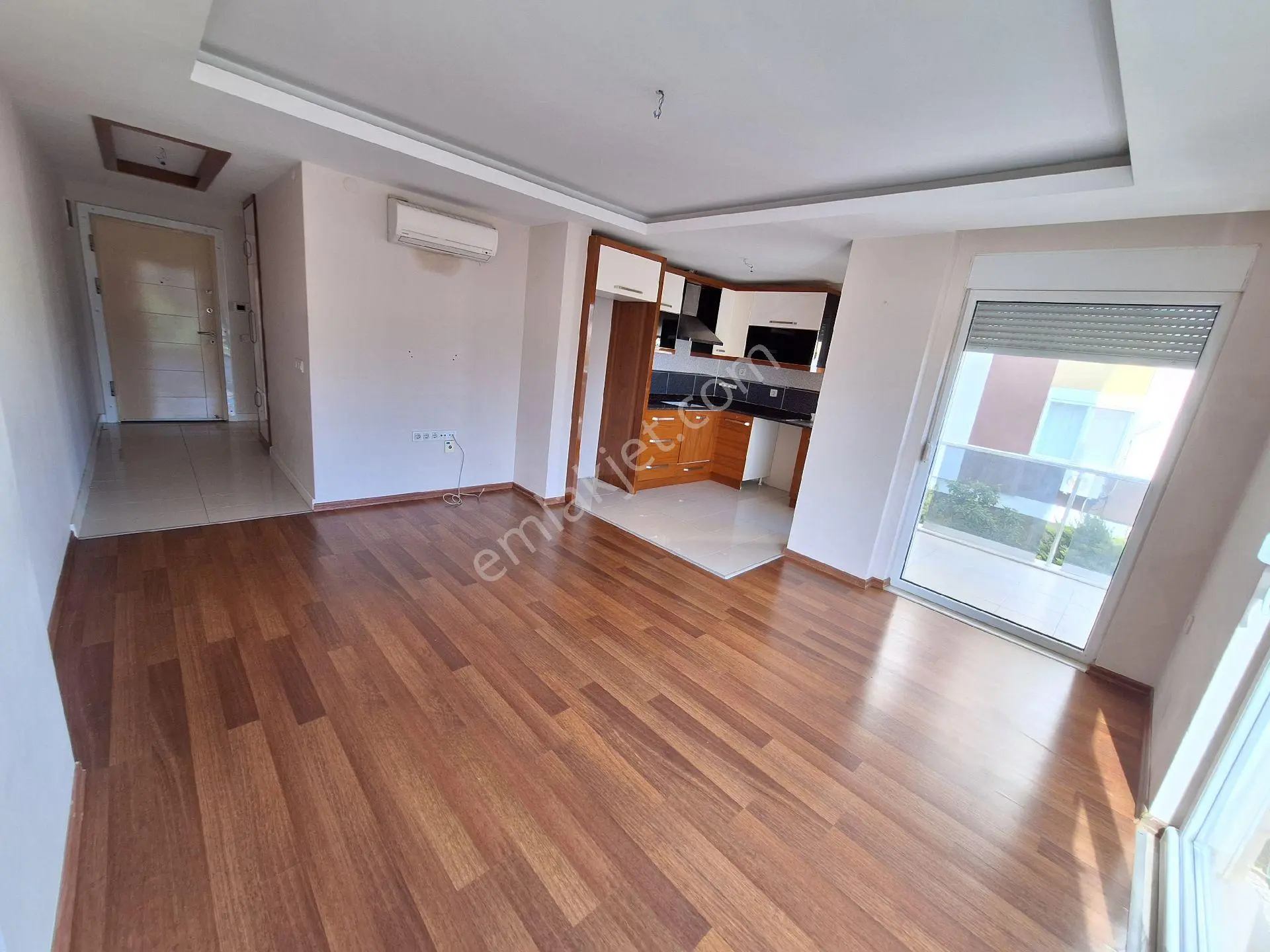 Konyaaltı Hurma Mahallesinde Havuzlu Site İçinde Katta 2+1 Daire - Görsel 5