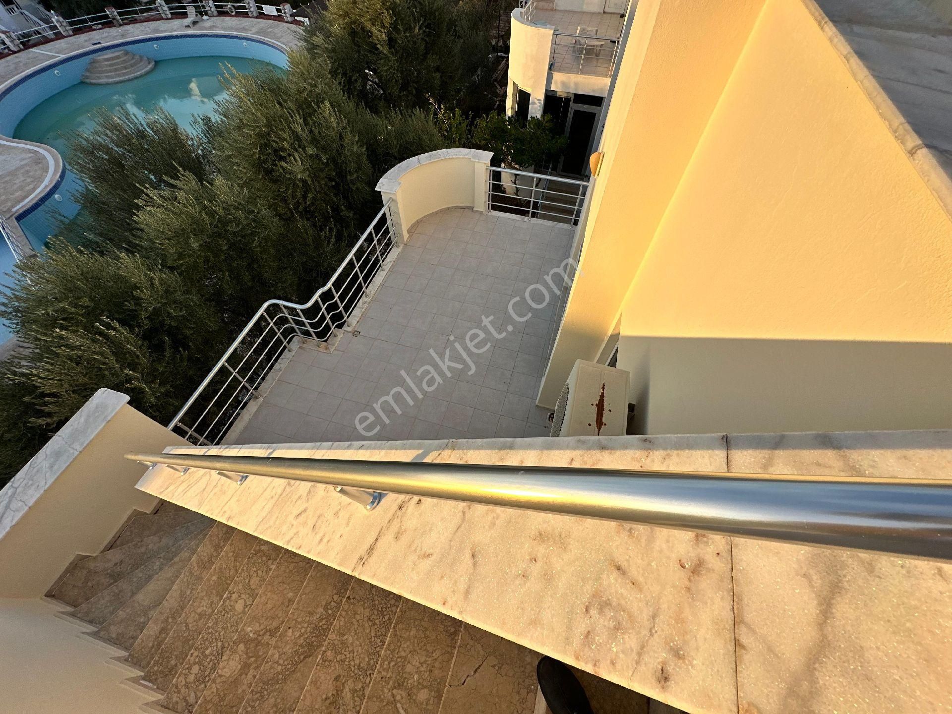 Didim Akbükte Full Deniz Havuz Ve Doğa Manzarasına Hakim 2+1 Satılık Villa - Görsel 24