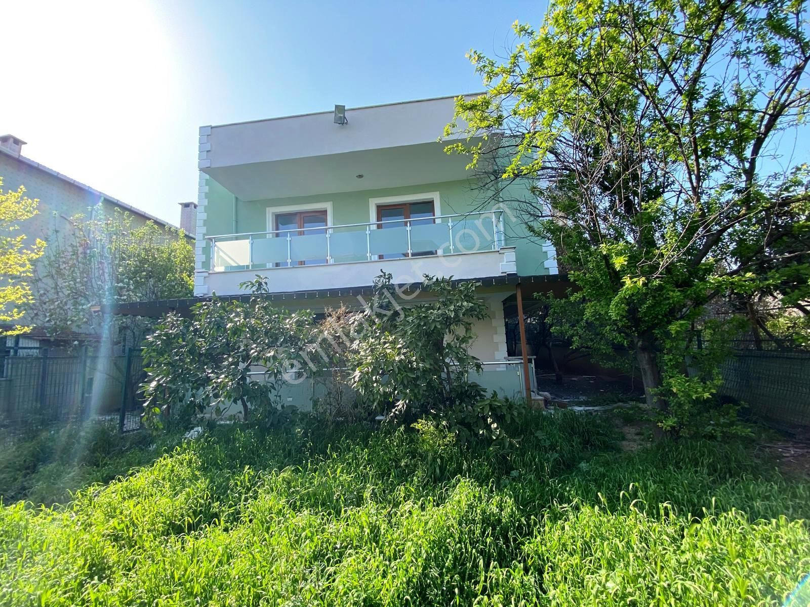 Beylikdüzü, Kavaklı, Satılık Müstakil Villa