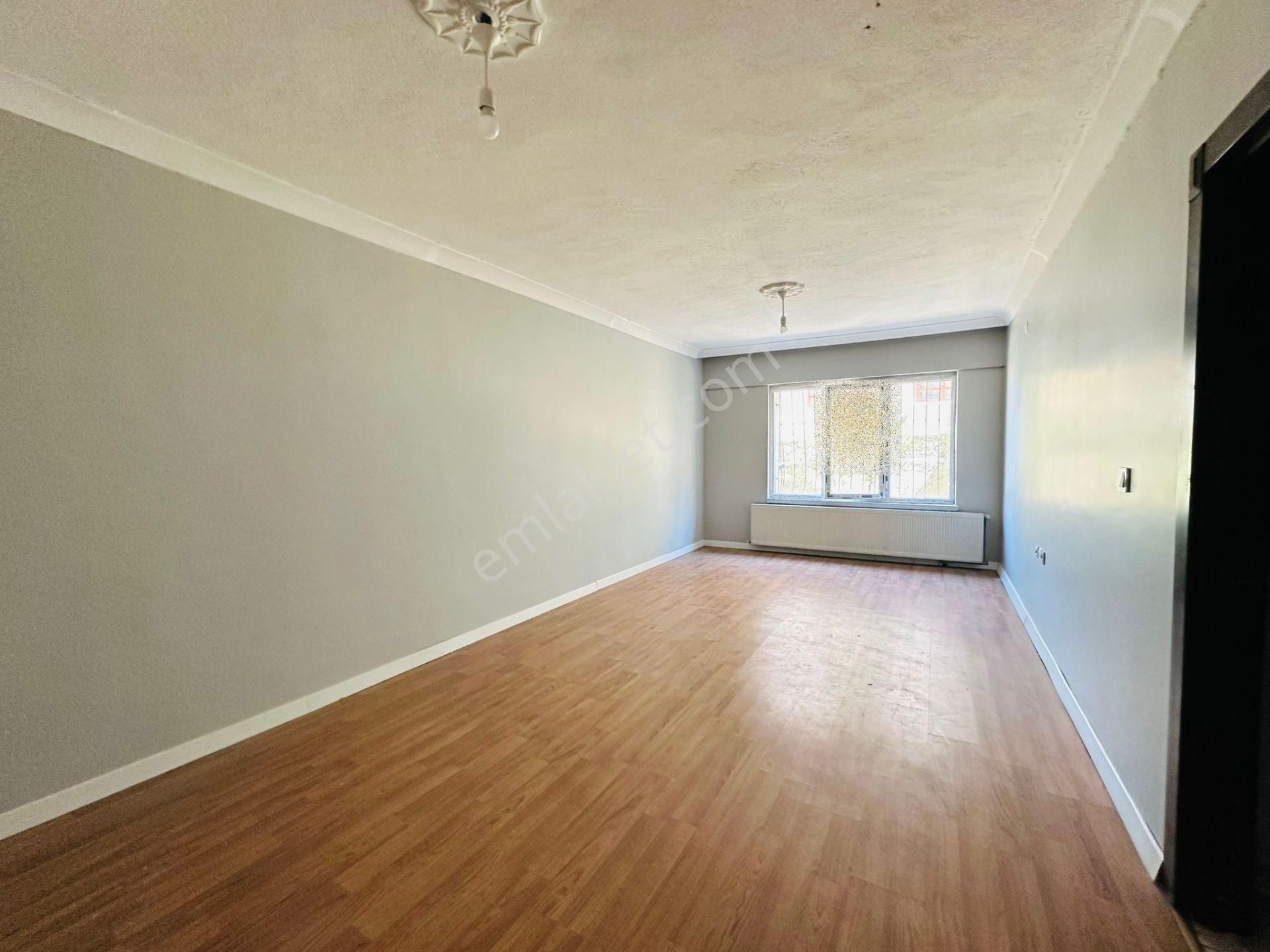 Karapürçek'te Kedili Villa Yakınında 2+1 Kiralık Daire !!