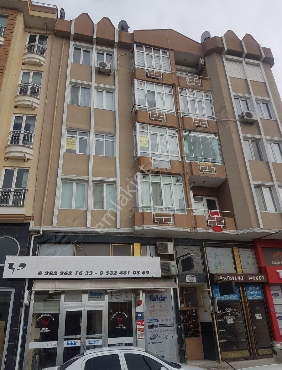 Yavuz Mah Memur Ve Aileye Kiralık 2+1 Doğalgazlı 3.kat 18.000 Tl