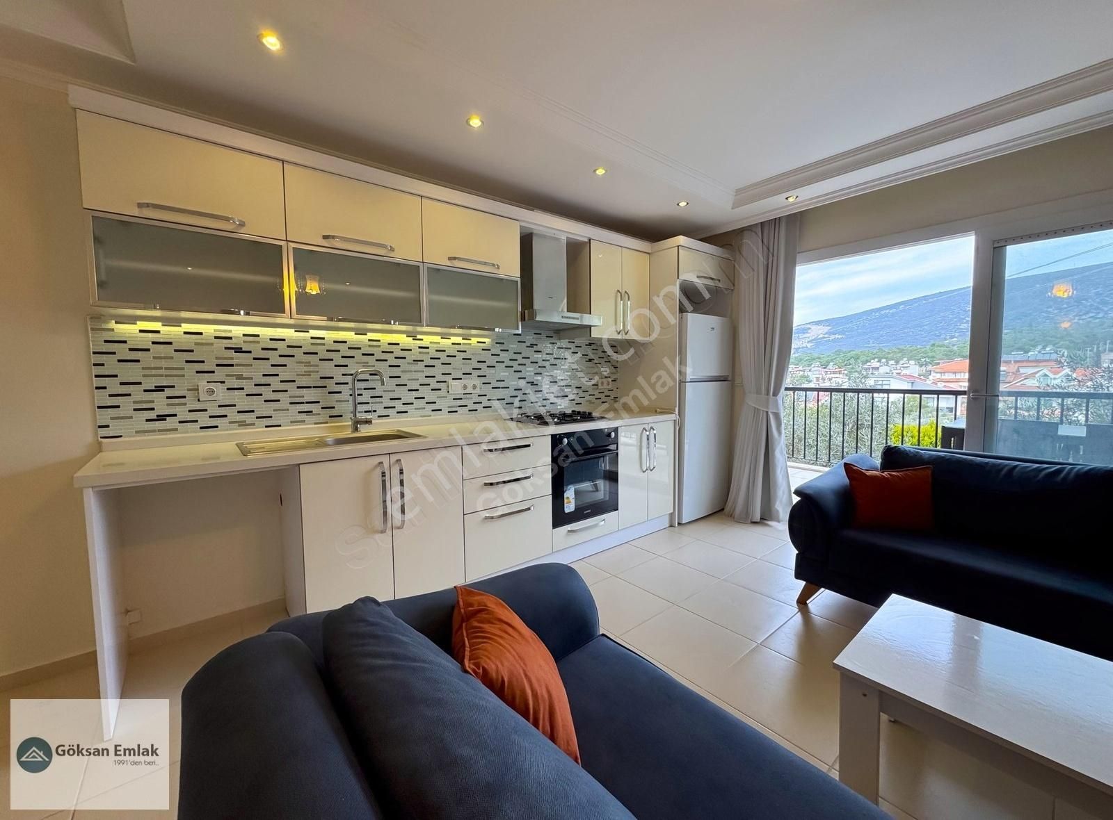 Akbük Merkezde Yabancıdan Satılık 3+1 Havuzlu Dubleks Daire - Görsel 4