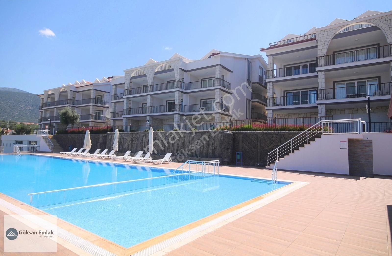 Akbük Merkezde Yabancıdan Satılık 3+1 Havuzlu Dubleks Daire - Görsel 2