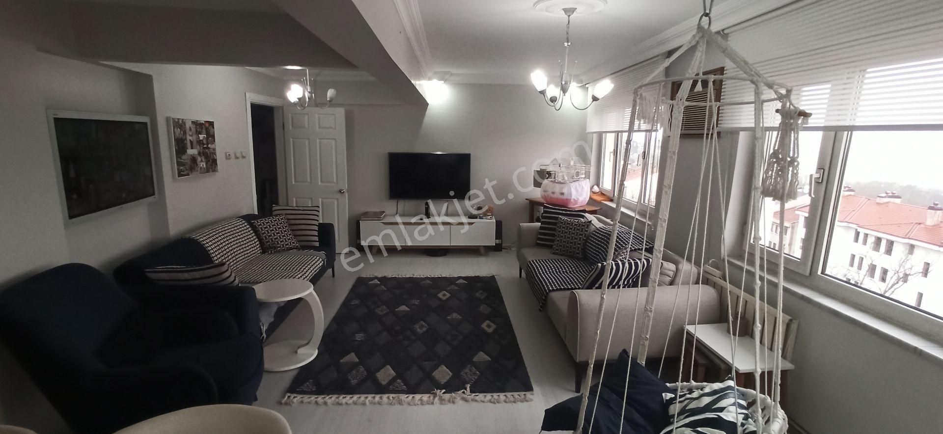 Muradiye'de Muhteşem Manzaralı 3,5+1 Sahibinden Satılık Daire