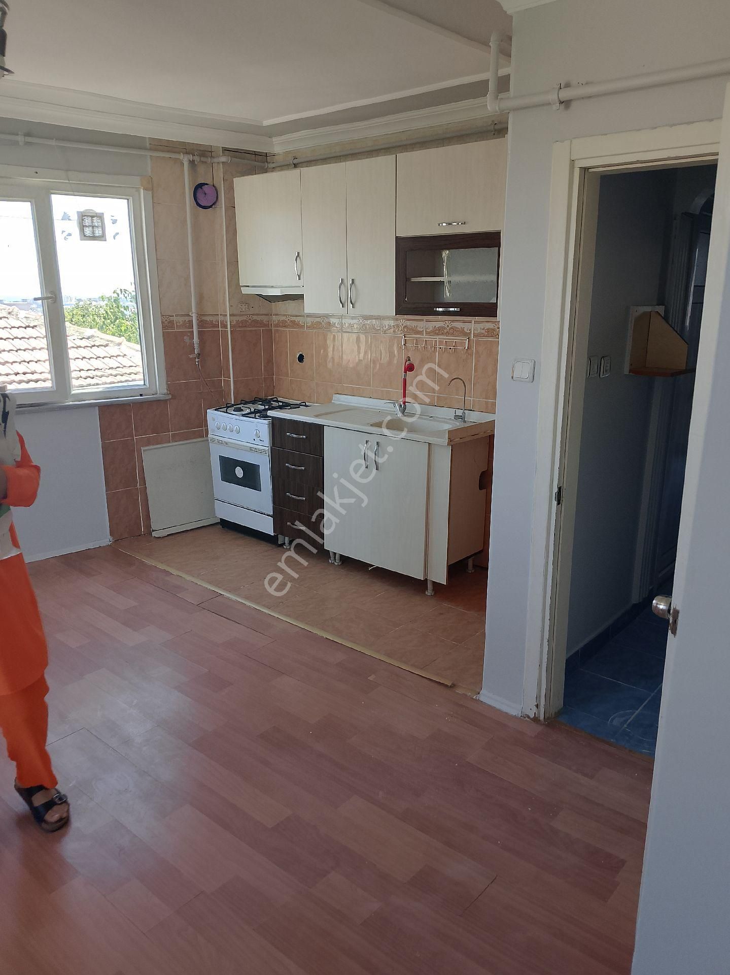 Büyükçekmece Tepecikte Kiralık Daire