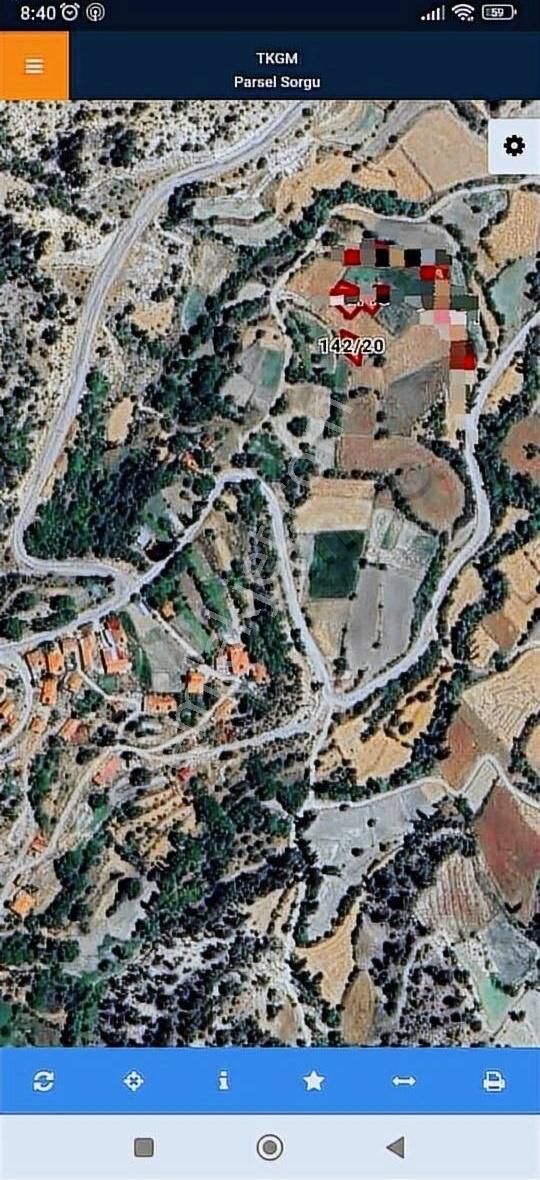 Fırsat Tarla Köy Yerleşim Alanında 177m² Kadastrol Yola Cephe