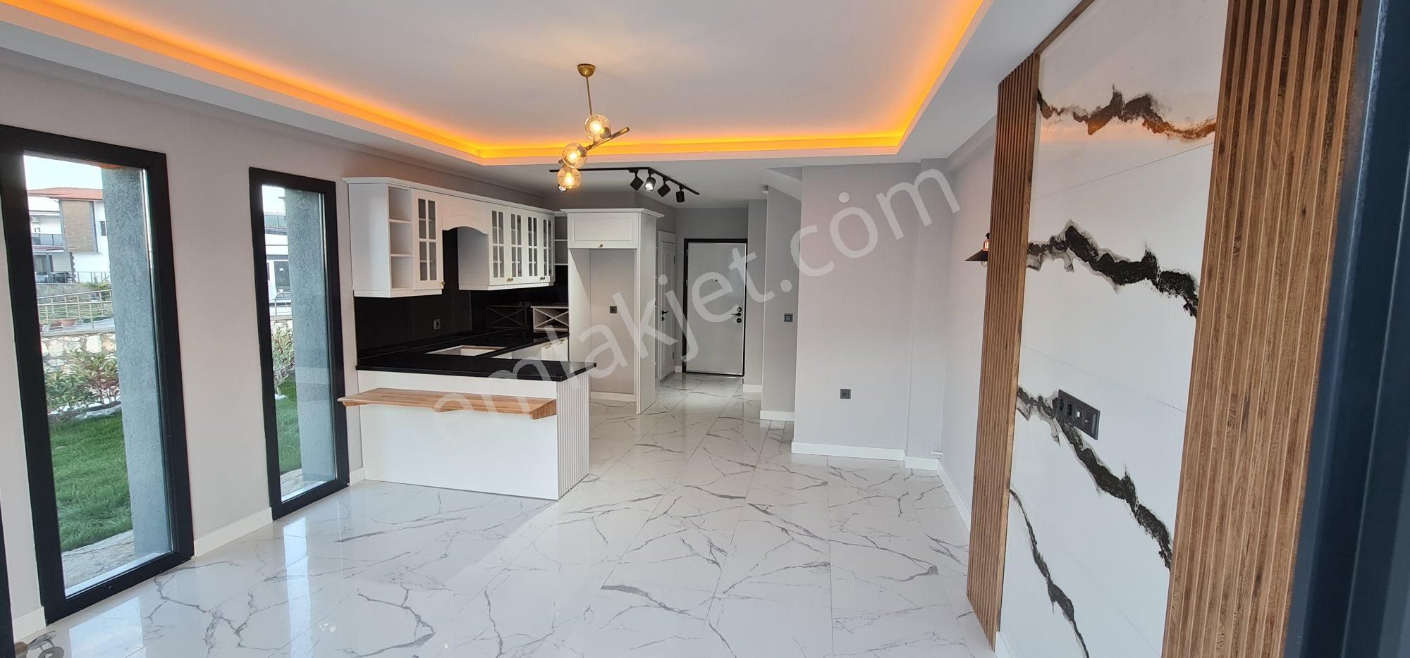 Kuşadasında Deniz Ve Doğanın İçinde Huzurlu Yaşam - Görsel 9