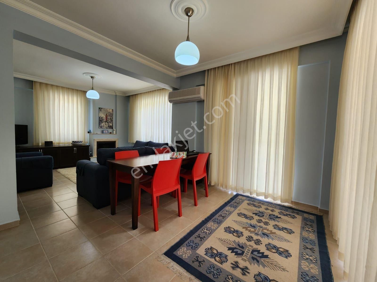 Fethiye Çiftlik Denize Yürüme Mesafesinde Tam Müstakil Villa - Görsel 12