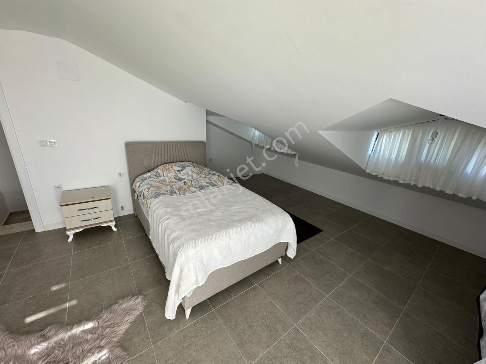 Fethiye Çiftlikte Satılık 3+1 Müstakil Havuzlu Depolu Villa Eşyali Satılık - Görsel 12