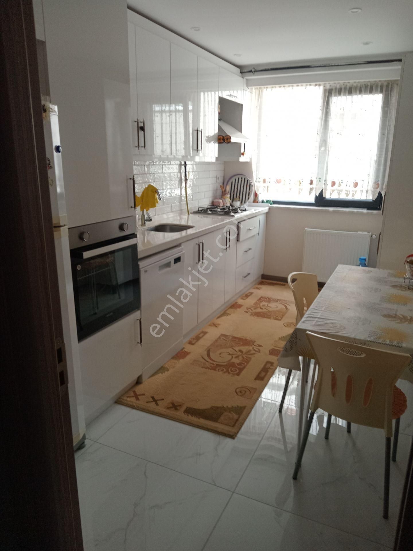 Gaziosmanpaşamerkezl Mah. Ars Sok 2+1 100m2 Kiralık Daire - Görsel 3