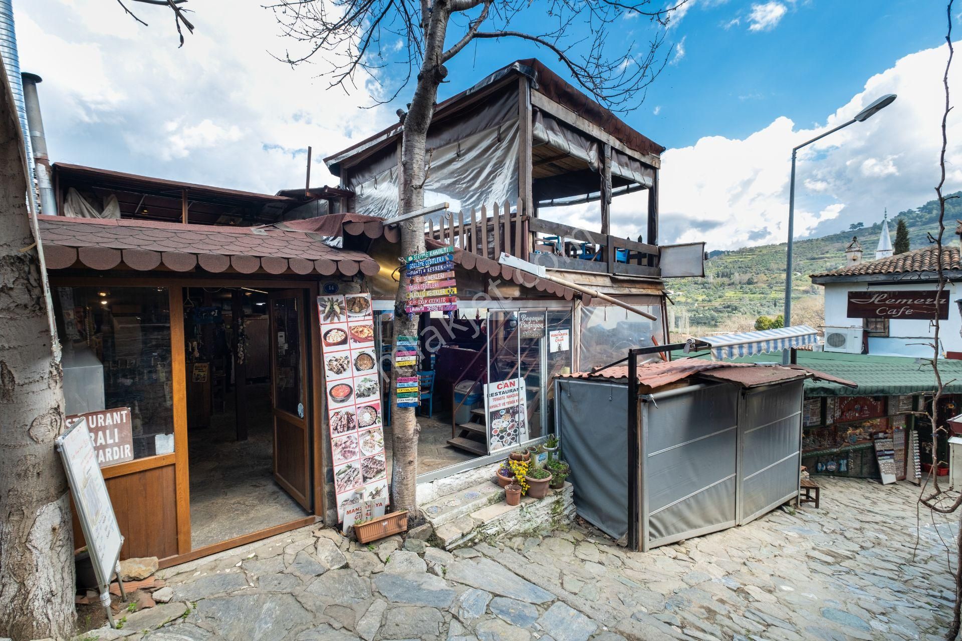 Selçuk Şirince Köy İçinde Satılık Turistik Cafe&restoran