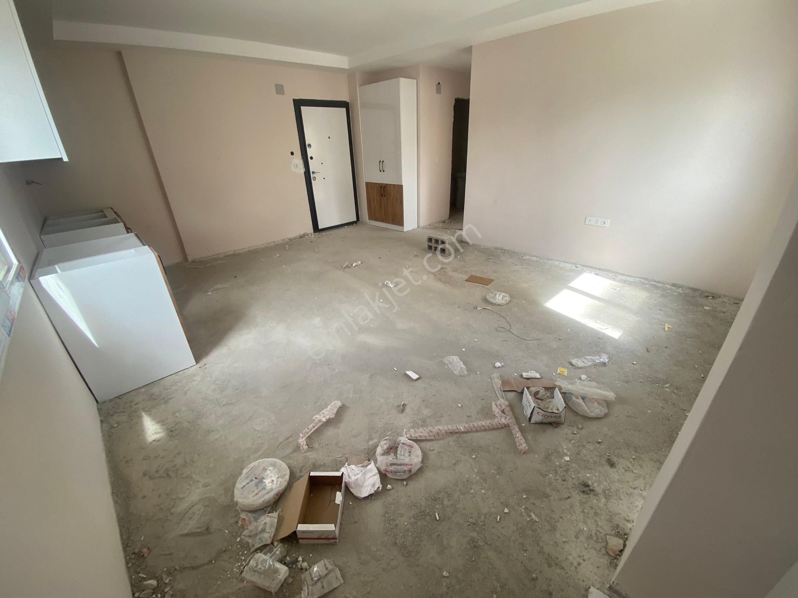 Atıcı Emlak'tan Yeşiltepe'de Cadde Üzerinde Sıfır 2+1 Satılık Daire - Görsel 2