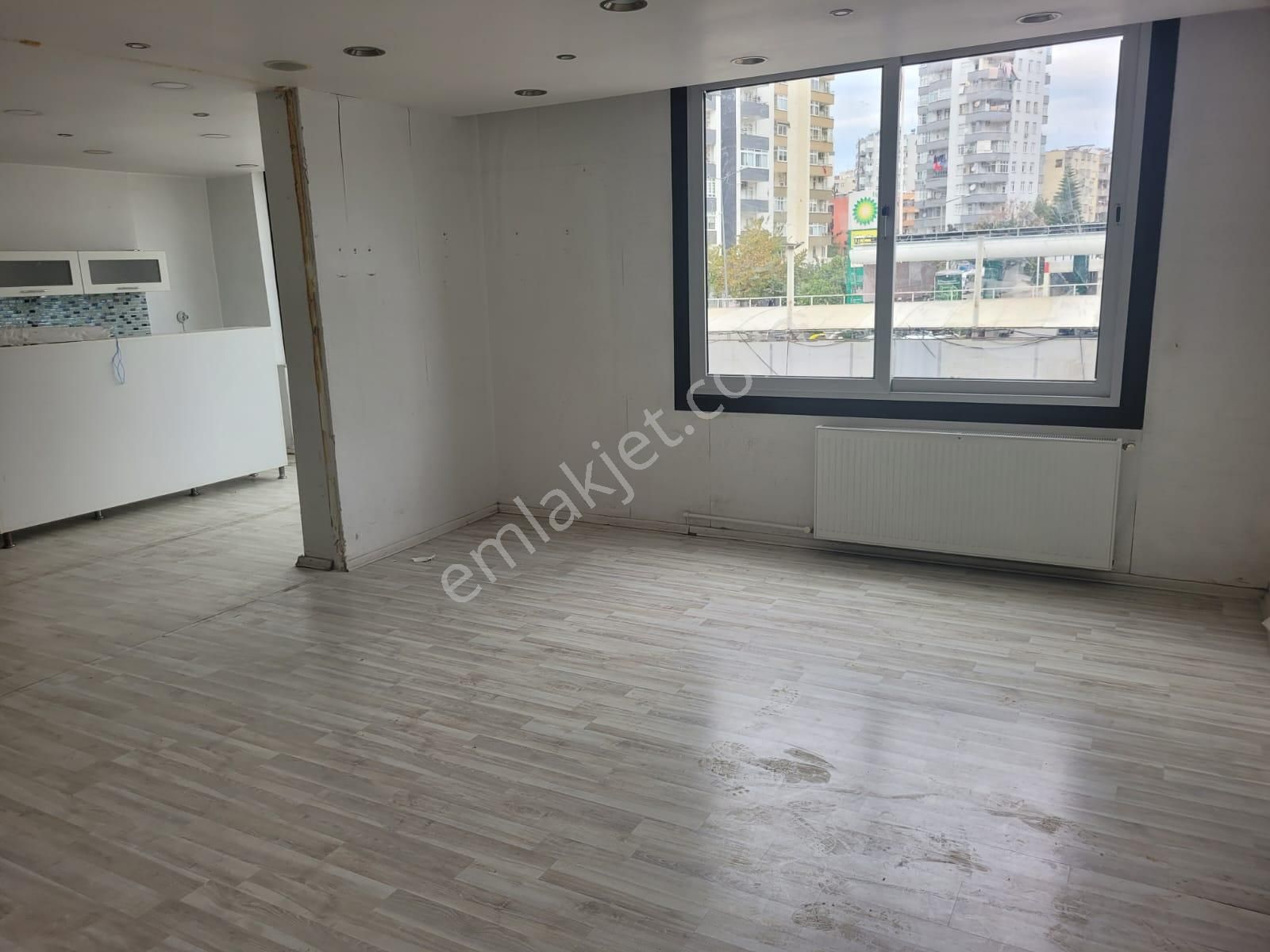 Cansu Emlak 240 Metre Kenan Evren Bul. Aylık/yıllık Kiralık Çok Amaçlı İşyeri Daire - Görsel 6