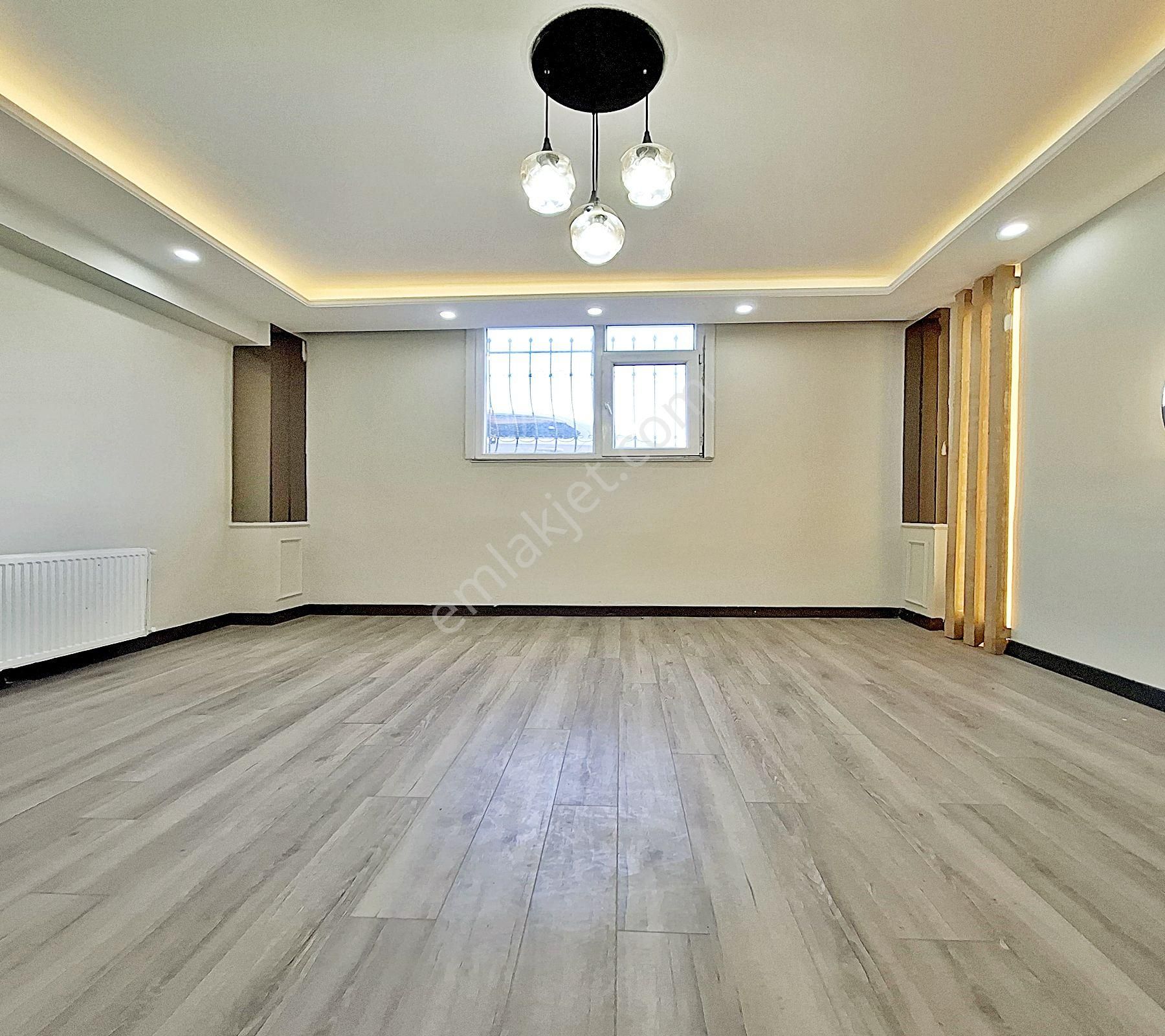 Hanev İnşaattan Yeşilkent'te 2+1 Lüx Dekorlu Bahçe Katı Daire ! - Görsel 16