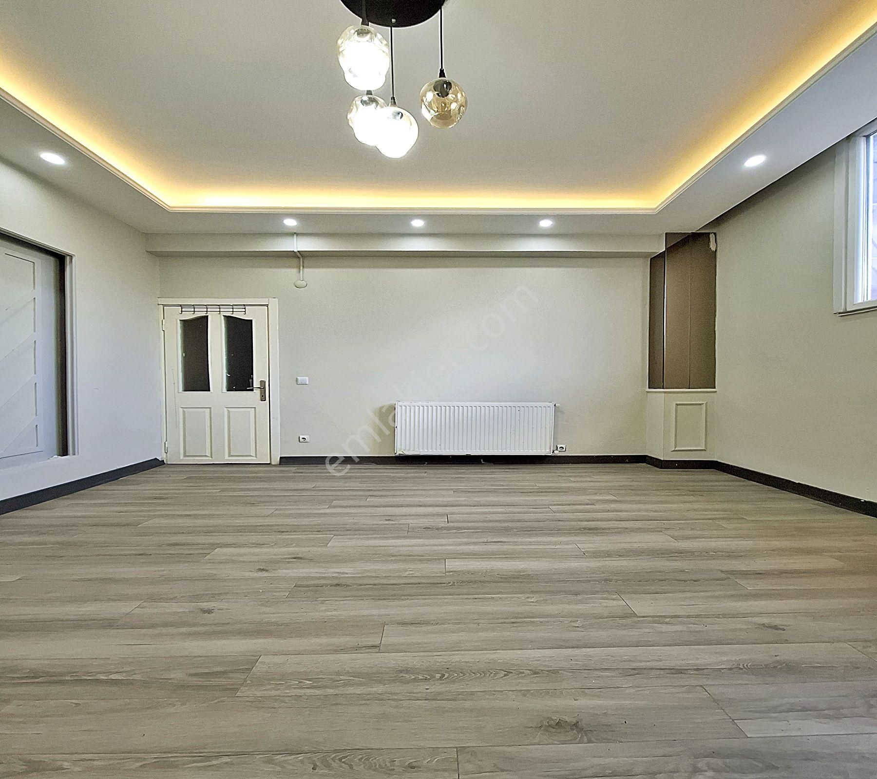 Hanev İnşaattan Yeşilkent'te 2+1 Lüx Dekorlu Bahçe Katı Daire ! - Görsel 12