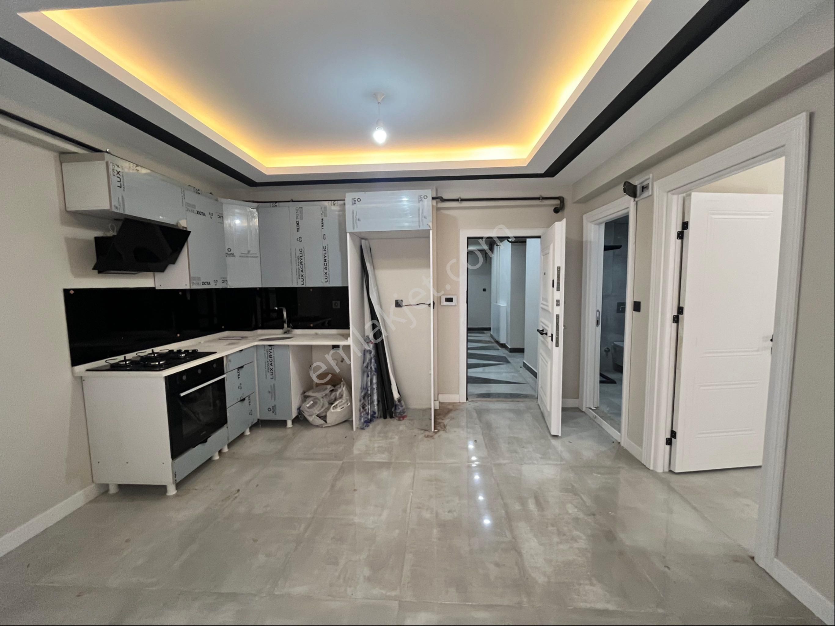 Yeni Hastane Mevkinde 1+1 Yüksek Giriş Lüx Balkonlu Satılık