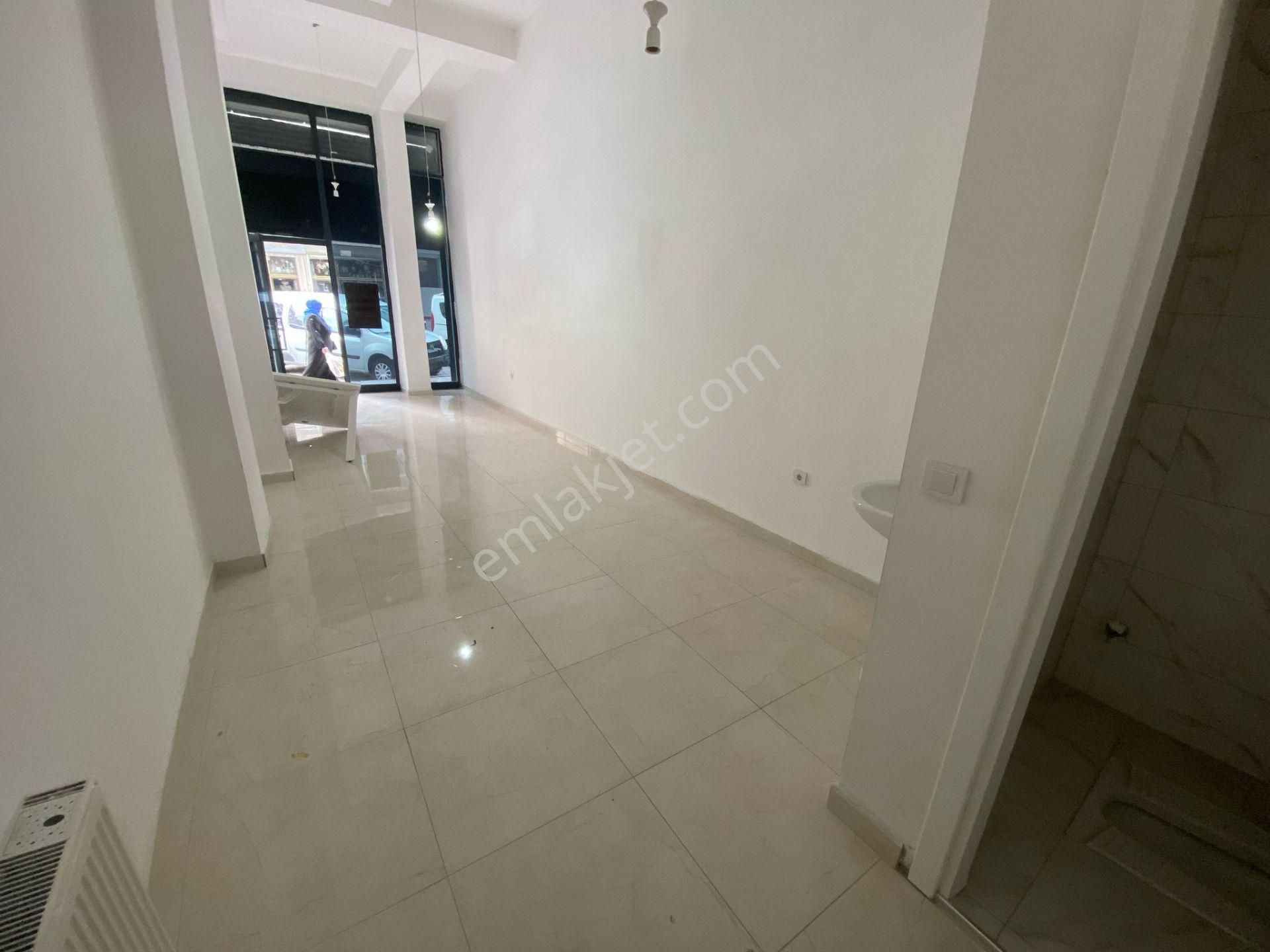 Güngören Haznedar Mah Yeni Binada 30m2 Satılık Dükkan - Görsel 3