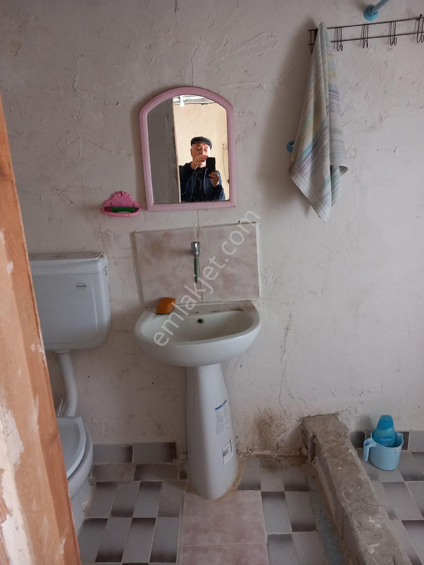 Cetın Emlaktan Adsız Mahallesınde Bahcelı Ahsap Ev - Görsel 4