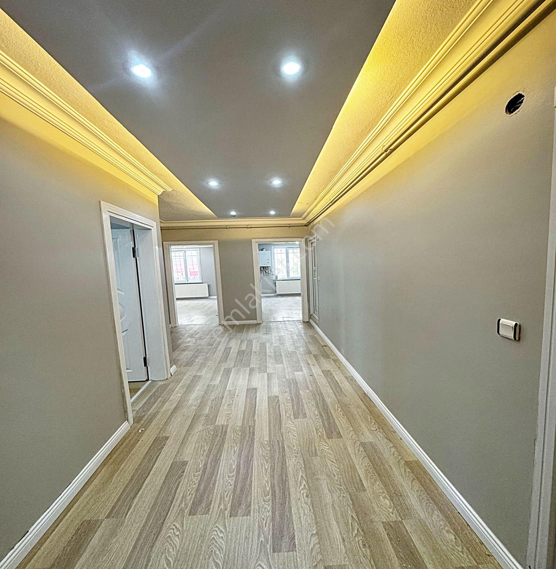 Mehtereçeme Mahallesinde Metrobüse Yakın Tertemiz Masrafsız 2+1 Satılık Daire - Görsel 9