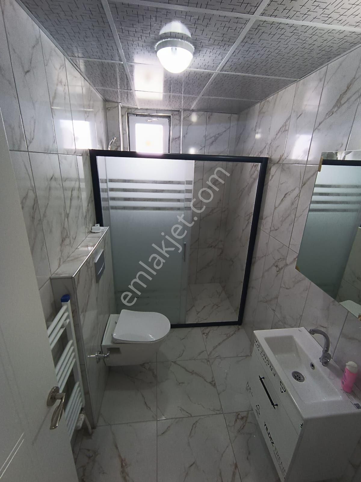 Erkilette Ana Cadde Üzeri Villa Tadında Daire - Görsel 19