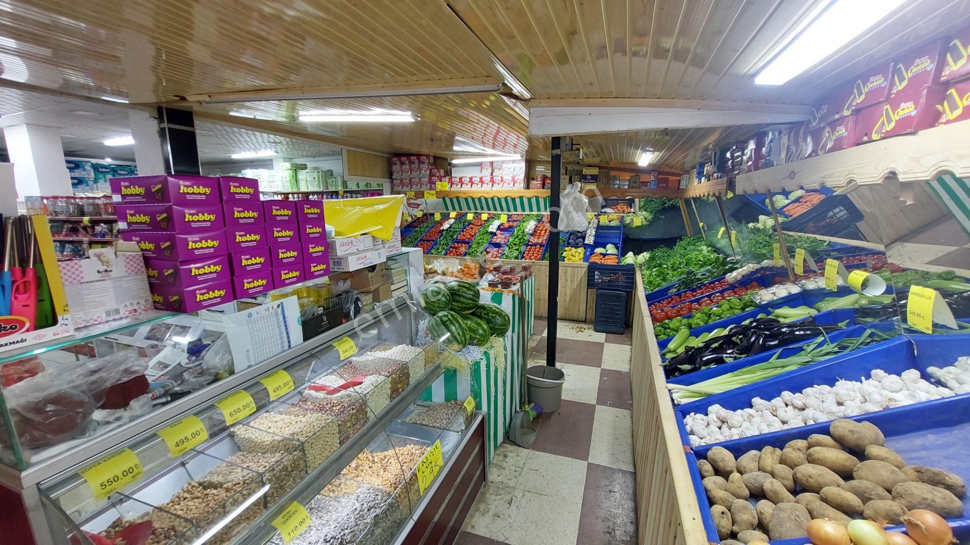 Lotus Tan Cadde Üzeri Kupon Market - Görsel 2